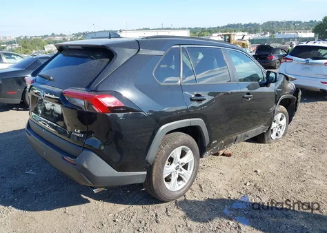 2021 Toyota Rav4 Hybrid Le z USA, uszkodzony, nr VIN 4T3LWRFV2MU013871